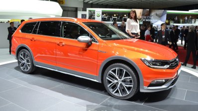 VW Passat Alltrack front three quarter at the 2015 Geneva Motor Show