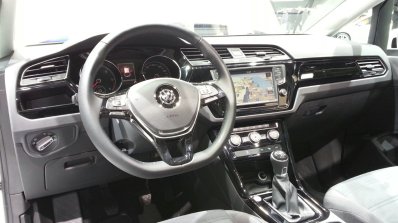 vw touran bike inside