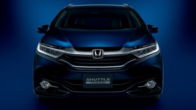 2015 Honda Shuttle front (Japanese market)