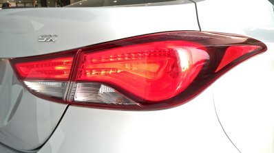 2015 Hyundai Elantra taillight for India