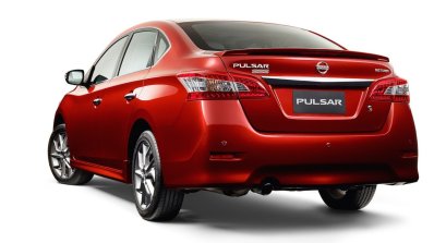 2015 Nissan Pulsar SSS sedan rear press image
