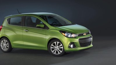 2016 Chevrolet Spark front quarters