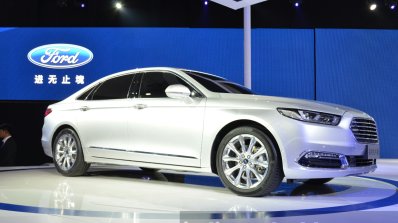 2016 Ford Taurus front three quarter view at Auto Shanghai 2015