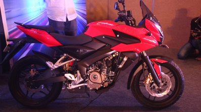 Bajaj Pulsar AS 200 Launched In Pune Right Side Profile