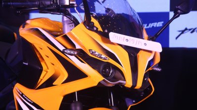 Bajaj Pulsar RS 200 Launched In Pune Front Rifht Three Quarters