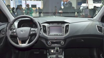 Hyundai ix25 dashboard at Auto Shanghai 2015