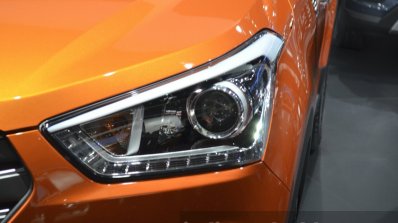 Hyundai ix25 headlamp at Auto Shanghai 2015