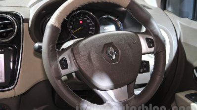Renault Lodgy steering India launch