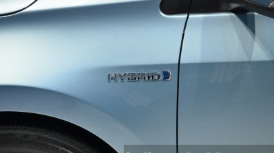 Toyota Corolla Hybrid badge fender at Auto Shanghai 2015
