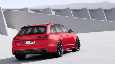 2015 Audi RS6 Avant rear