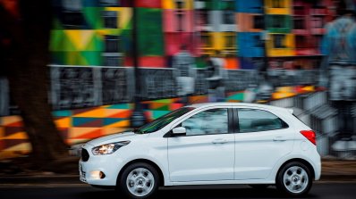 2015 Ford Figo hatchback for South Africa side view press image