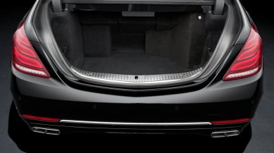 2015 Mercedes S600 Guard boot