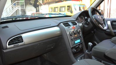 2015 Tata Safari Storme facelift dashboard Brown