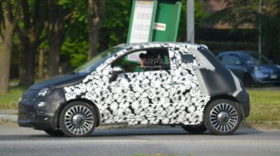 2016 Fiat 500 side spied in Turin
