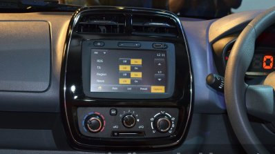 Renault Kwid center console India unveiling