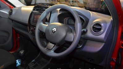 Renault Kwid dashboard India unveiling