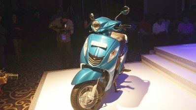 Yamaha Fascino Launch at Mumbai front