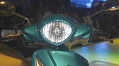 Yamaha Fascino Launch at Mumbai headlight