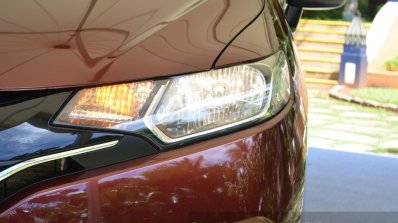 2015 Honda Jazz 1.2 VX MT headlights on India