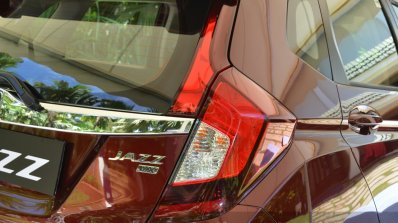 2015 Honda Jazz 1.2 VX MT taillight India