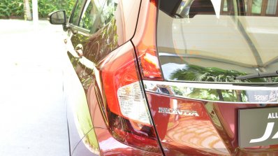 2015 Honda Jazz 1.2 VX MT taillight cluster India