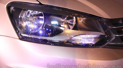 2015 VW Vento facelift headlight