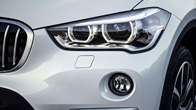 2016 BMW X1 LED headlights