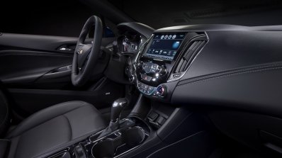 2016 Chevrolet Cruze dashboard official image