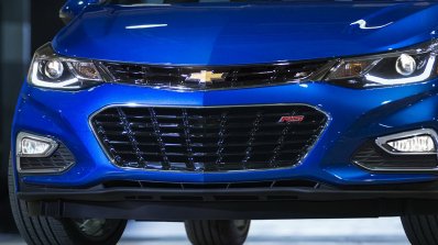 2016 Chevrolet Cruze grille official image