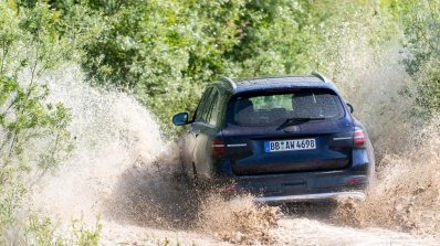 2016 Mercedes GLC Class rear features detailed