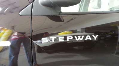 Renault Lodgy Stepway badge