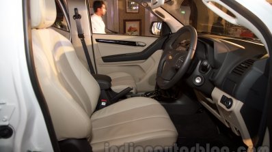 2016 Chevrolet Trailblazer front cabin unveiled in Delhi
