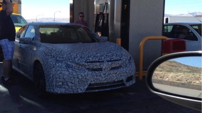 2016 Honda Civic front quarter spotted in Utah
