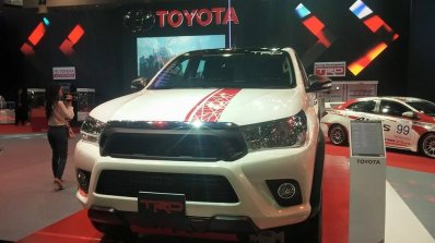 2016 Toyota Hilux Revo TRD Sportivo front