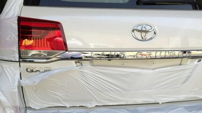 2016 Toyota Land Cruiser rear spotted undisguised