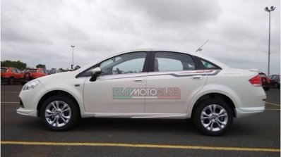 Fiat Linea Elegante side spied
