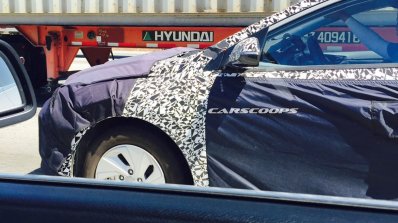 Hyundai hybrid car wheel spied