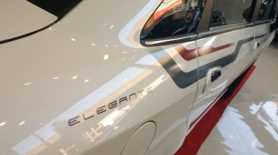 2015 Fiat Linea Elegante rear three quarter