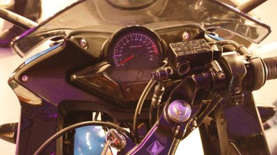 2015 Honda CBR150R instrument cluster India spec from Revfest