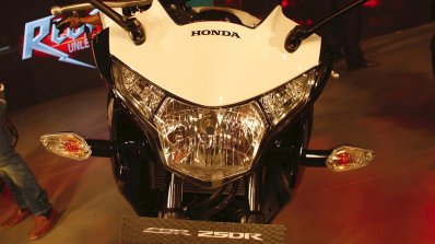 2015 Honda CBR250R India spec headlamp from Revfest