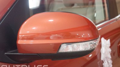 2015 Mahindra XUV500 ORVMs launched in Nepal