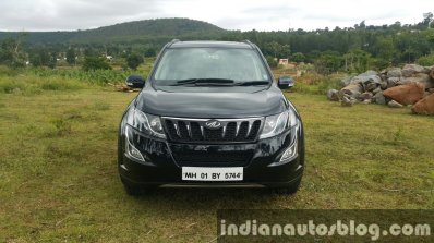 2015 Mahindra XUV500 (facelift) front review