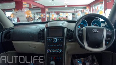 2015 Mahindra XUV500 interior launched in Nepal