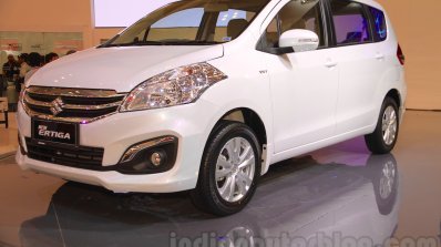 2015 Suzuki Ertiga facelift front three quarter at the Gaikindo Indonesia International Auto Show 2015