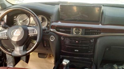 2016 Lexus LX dashboard spied (August 2015)