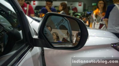 2016 Mitsubishi Pajero Sport mirror at the BIG Motor Sale Thailand