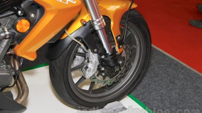 Benelli TNT 25 front wheel disc at the Indonesia International Motor Show 2015 (IIMS 2015)
