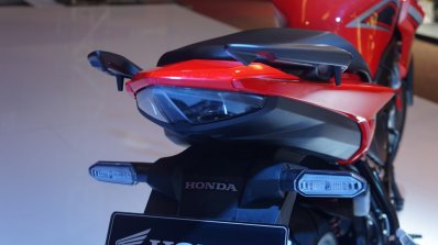 Honda CB150R Street Fire taillamp