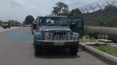Jeep Wrangler Unlimited front spied