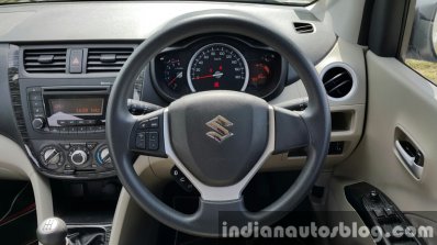 Maruti Celerio ZDI (O) DDiS 125 steering wheel review